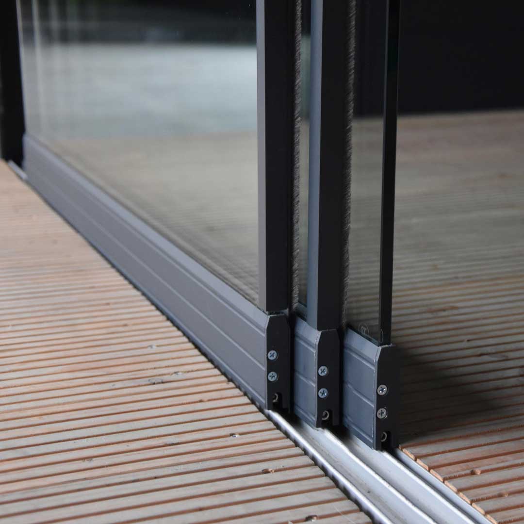 Glazen schuifwand van 2890 mm tot 3010 mm breed (3x 1030mm glas) - 3 railschuifwand 1 - Glazen Schuifwand 3 x 103 cm